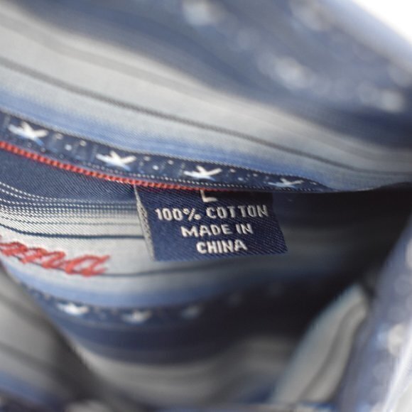 Tommy Bahama Denim Button-Down Shirt Size Large Color Blue Gently Used Condition - Picture 5 of 5